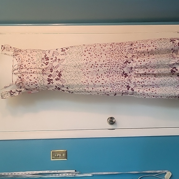 xl alution Dresses & Skirts - Dress